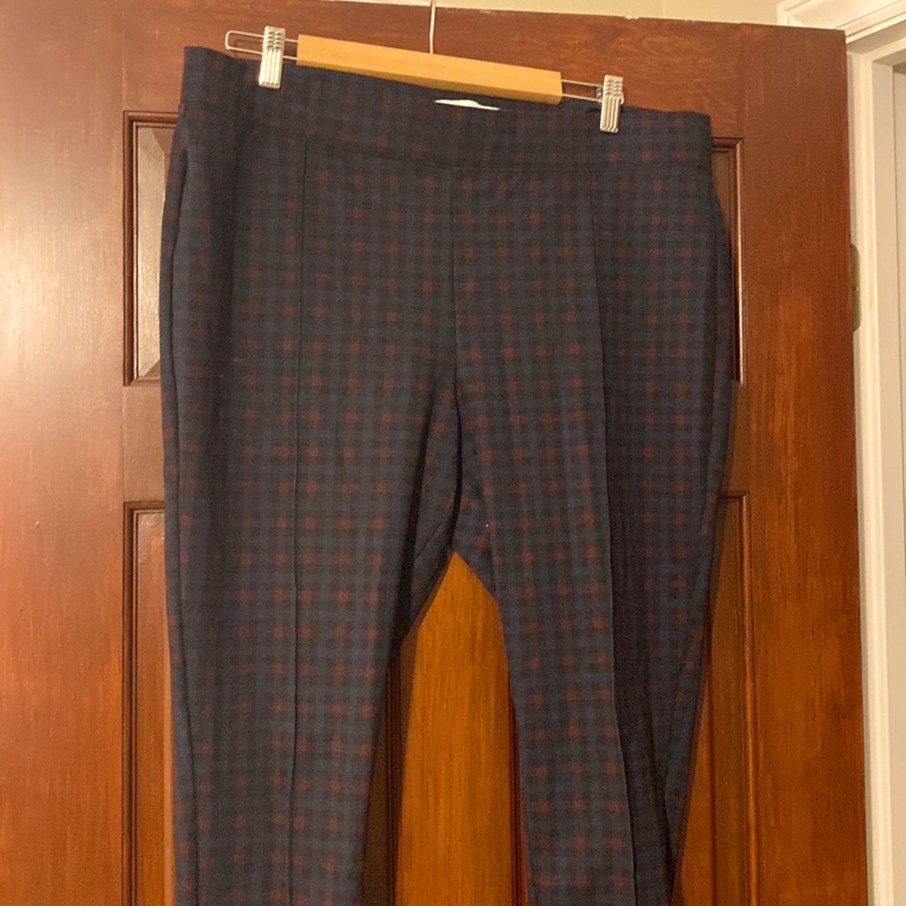 Stevie Ankle length plaid pants - purple and navy! Perfect for fall and winter.